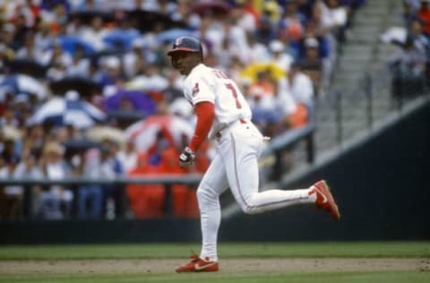 CLEVELAND, OH – CIRCA 1994: Kenny Lofton #7 of the Cleveland Indians runs the bases during an Major League Baseball game circa 1994 at Jacobs Field in Cleveland, Ohio. Lofton played for the Indians from 1992-96, 1998-2001 and 2007. (Photo by Focus on Sport/Getty Images)