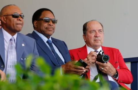 COOPERSTOWN, NY – JULY 29: Hall of Famers Johnny Bench (R), Dave Winfield (C), and Ozzie Smith at Clark Sports Center during the Baseball Hall of Fame induction ceremony on July 29, 2018 in Cooperstown, New York. (Photo by Jim McIsaac/Getty Images)