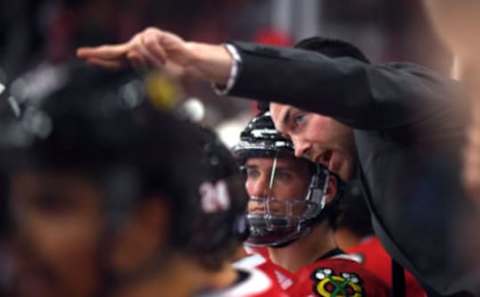 CHICAGO, IL – NOVEMBER 14: Chicago Blackhawks head coach Jeremy Colliton instructs Chicago Blackhawks left wing Brandon Saad (20) on the bench in action during a NHL game between the Chicago Blackhawks and the St. Louis Blues on November 14, 2018 at the United Center, in Chicago, Illinois. (Photo by Robin Alam/Icon Sportswire via Getty Images)