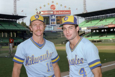 CHICAGO – UNDATED 1983: Paul Molitor (R) and Robin Yount (L) of the Milwaukee Brewers. (Photo by Ron Vesely/MLB Photos via Getty Images)