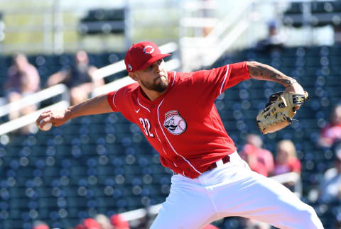 GOODYEAR, ARIZONA – FEBRUARY 24: RJ Alaniz #32 of the Cincinnati Reds delivers a pitch during a spring training game. (Photo by Norm Hall/Getty Images)