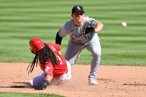 CINCINNATI, OH – SEPTEMBER 20: Freddy Galvis #3 of the Cincinnati Reds beats the throw to Yolmer Sánchez. (Photo by Jamie Sabau/Getty Images)