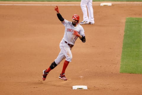 MILWAUKEE, WISCONSIN – AUGUST 07: Nick Castellanos #2 of the Cincinnati Reds rounds the bases after hitting a home run. (Photo by Dylan Buell/Getty Images)