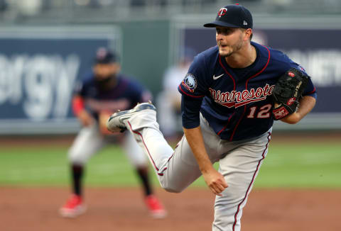 KANSAS CITY, MISSOURI – AUGUST 21: Starting pitcher Jake Odorizzi #12 of the Minnesota Twins pitches during the 1st inning. (Photo by Jamie Squire/Getty Images)