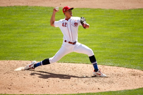 CINCINNATI, OH – AUGUST 30: Robert Stephenson #42 of the Cincinnati Reds pitches during the game against the Chicago Cubs. (Photo by Kirk Irwin/Getty Images)