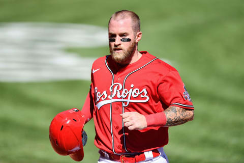 CINCINNATI, OH – SEPTEMBER 20: Tucker Barnhart #16 of the Cincinnati Reds runs back to the dugout. (Photo by Jamie Sabau/Getty Images)