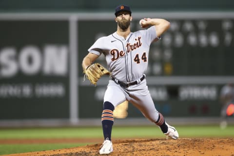 BOSTON, MA – MAY 4: Daniel Norris #44 of the Detroit Tigers pitches during a game. (Photo by Adam Glanzman/Getty Images)