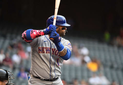 PHOENIX, ARIZONA – JUNE 01: Jonathan Villar #1 of the New York Mets gets ready in the batters box. (Photo by Norm Hall/Getty Images)