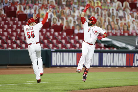 CINCINNATI, OH – SEPTEMBER 21: Eugenio Suarez #7 of the Cincinnati Reds celebrates after hitting a two-run home run. (Photo by Joe Robbins/Getty Images)
