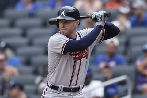 NEW YORK, NY – JULY 29: Freddie Freeman #5 of the Atlanta Braves at bat. (Photo by Adam Hunger/Getty Images)