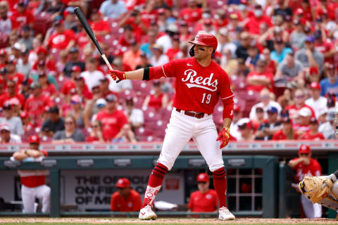 CINCINNATI, OH – AUGUST 08: Joey Votto #19 of the Cincinnati Reds bats. (Photo by Kirk Irwin/Getty Images)