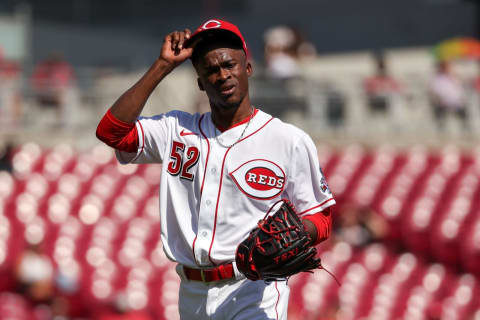 CINCINNATI, OHIO – SEPTEMBER 27: Reiver Sanmartin #52 of the Cincinnati Reds walks across the field. (Photo by Dylan Buell/Getty Images)