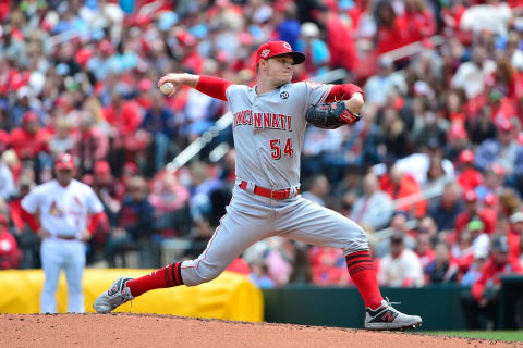 ST LOUIS, MO – APRIL 28: Sonny Gray #54 of the Cincinnati Reds pitches during the second inning against the St. Louis Cardinals at Busch Stadium on April 28, 2019 in St Louis, Missouri. (Photo by Jeff Curry/Getty Images)