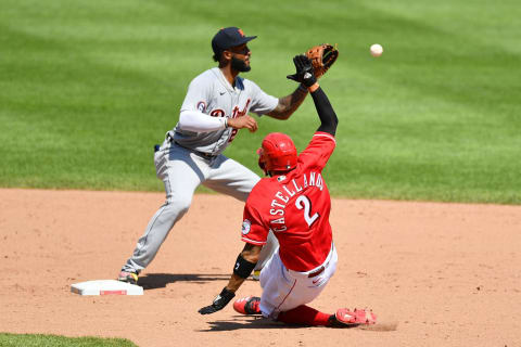 CINCINNATI, OH – JULY 26: Niko Goodrum #28 of the Detroit Tigers forces out Nick Castellanos #2 of the Cincinnati Reds (Photo by Jamie Sabau/Getty Images)