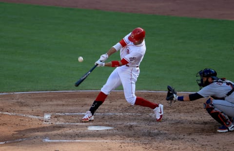 CINCINNATI, OHIO – JULY 25: Joey Votto #19 of the Cincinnati Reds (Photo by Andy Lyons/Getty Images)