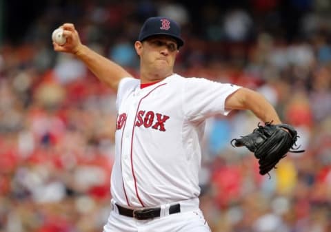 Jul 25, 2015; Boston, MA, USA; Boston Red Sox pitcher Steven Wright (35) delivers a knuckleball against the Detroit Tigers during the first inning at Fenway Park. Mandatory Credit: Winslow Townson-USA TODAY Sports