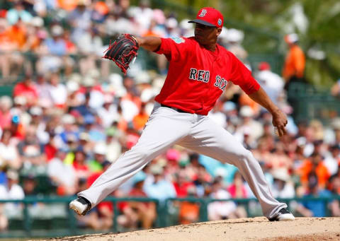 Mar 8, 2016; Sarasota, FL, USA; Boston Red Sox starting pitcher Roenis Elias (29) throws a pitch against the Baltimore Orioles at Ed Smith Stadium. Mandatory Credit: Kim Klement-USA TODAY Sports