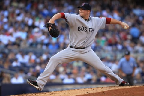 NEW YORK – SEPTEMBER 25: Jon Lester #31 of the Boston Red Sox pitches against the New York Yankees during their game on September 25, 2010 at Yankee Stadium in the Bronx borough of New York City. (Photo by Chris McGrath/Getty Images)