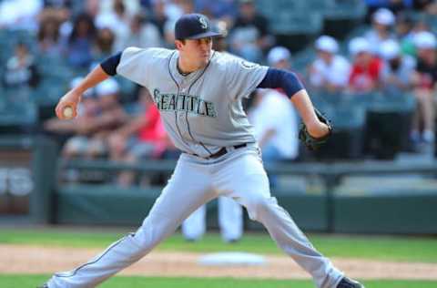 Aug 30, 2015; Chicago, IL, USA; Seattle Mariners relief pitcher Carson Smith (39) delivers a pitch during the ninth inning against the Chicago White Sox at U.S Cellular Field. Mandatory Credit: Dennis Wierzbicki-USA TODAY Sports