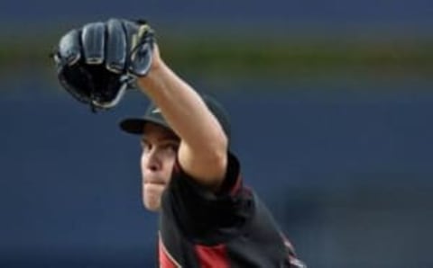 Sep 21, 2016; San Diego, CA, USA; Arizona Diamondbacks starting pitcher Zack Greinke (21) pitches during the first inning against the San Diego Padres at Petco Park. Mandatory Credit: Jake Roth-USA TODAY Sports