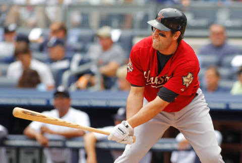 NEW YORK – JUNE 12: Lance Berkman #17 of the Houston Astros hits against the New York Yankees on June 12, 2010 at Yankee Stadium in the Bronx borough of New York City. (Photo by Mike Stobe/Getty Images)