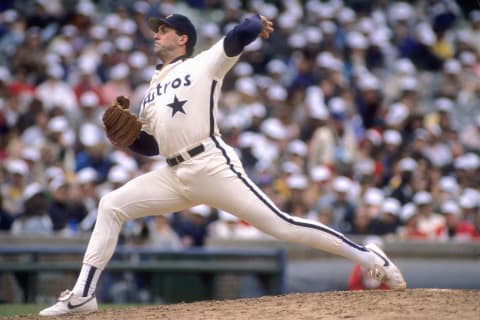 1989 – Jim Deshaies #43 of the Houston Astros pitches during a 1989 season game. (Photo by: Jonathan Daniel/Getty Images)