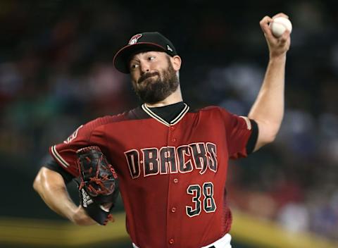 PHOENIX, AZ – SEPTEMBER 09: Robbie Ray #38 of the Arizona Diamondbacks pitches against the Atlanta Braves during the first inning of an MLB game at Chase Field on September 9, 2018 in Phoenix, Arizona. (Photo by Getty Images)