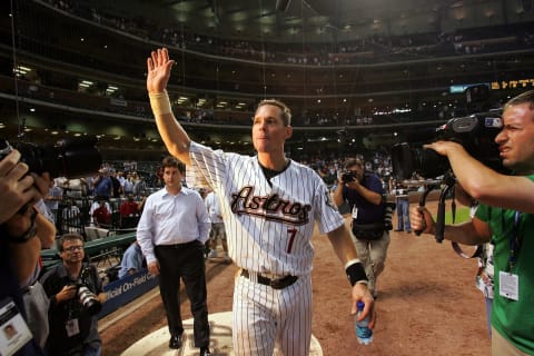 HOUSTON – JUNE 28: Second baseman Craig Biggio #7 of the Houston Astros reacts after getting his 3,000th career hit against the Colorado Rockies in the 7th inning on June 28, 2007 at Minute Maid Park in Houston, Texas. (Photo by Ronald Martinez/Getty Images)