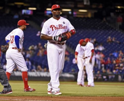 Sep 14, 2015; Philadelphia, PA, USA; Philadelphia Phillies first baseman Ryan Howard (6) grimaces after injuring his leg during the seventh inning against the Washington Nationals at Citizens Bank Park. The Nationals defeated the Phillies, 8-7 in 11 innings. Mandatory Credit: Eric Hartline-USA TODAY Sports