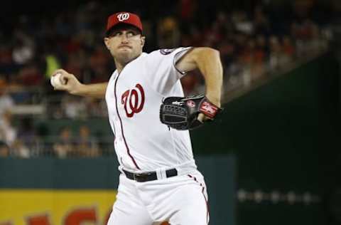 Jun 29, 2016; Washington, DC, USA; Washington Nationals starting pitcher Max Scherzer (31) pitches against the New York Mets in the sixth inning at Nationals Park. The Nationals won 4-2. Mandatory Credit: Geoff Burke-USA TODAY Sports