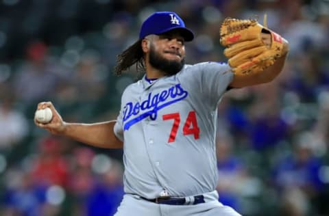 ARLINGTON, TX – AUGUST 28: Kenley Jansen #74 of the Los Angeles Dodgers pitches against the Texas Rangers in the bottom of the ninth inning at Globe Life Park in Arlington on August 28, 2018, in Arlington, Texas. (Photo by Tom Pennington/Getty Images)