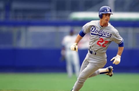 QUEENS, NEW YORK – 1992: Brett Butler of the Los Angeles Dodgers runs the bases during an MLB game at Shea Stadium during the 1992 season. (Photo by Ron Vesely/MLB Photos via Getty Images)