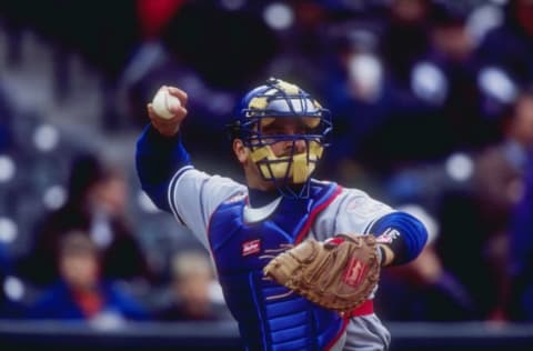 16 Apr 1998: Catcher Mike Piazza of the Los Angeles Dodgers in action during a game against the Colorado Rockies at Coors Field in Denver, Colorado. The Dodgers won the game, 4-3. Mandatory Credit: Brian Bahr /Allsport