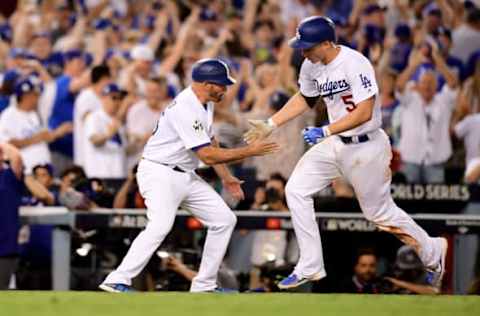 LOS ANGELES, CA – OCTOBER 25: Corey Seager