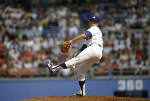 LOS ANGELES, CA – CIRCA 1980: Burt Hooton #46 of the Los Angeles Dodgers pitches during an Major League Baseball game circa 1980 at Dodger Stadium in Los Angeles, California. Hooton played for the Dodgers from 1975-84. (Photo by Focus on Sport/Getty Images)