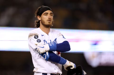 LOS ANGELES, CALIFORNIA - SEPTEMBER 14: Cody Bellinger #35 of the Los Angeles Dodgers reacts to his pop fly out to end the seventh inning against the Arizona Diamondbacks at Dodger Stadium on September 14, 2021 in Los Angeles, California. (Photo by Harry How/Getty Images)