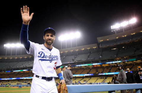 LOS ANGELES, CALIFORNIA - OCTOBER 21: Chris Taylor #3 of the Los Angeles Dodgers waves as he leaves the field after a three homerun night to lead the Dodgers 11-2 over the Atlanta Braves during game five of the National League Championship Series at Dodger Stadium on October 21, 2021 in Los Angeles, California. (Photo by Harry How/Getty Images)