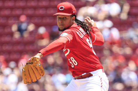 CINCINNATI, OHIO - JULY 03: Luis Castillo #58 of the Cincinnati Reds throws a pitch in the game against the Atlanta Braves at Great American Ball Park on July 03, 2022 in Cincinnati, Ohio. (Photo by Justin Casterline/Getty Images)