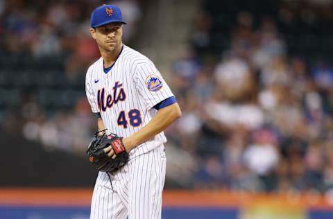 NEW YORK, NEW YORK - AUGUST 25: Jacob deGrom #48 of the New York Mets in action against the Colorado Rockies at Citi Field on August 25, 2022 in New York City. New York Mets defeated the Colorado Rockies 3-1. (Photo by Mike Stobe/Getty Images)