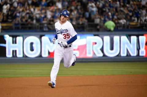 May 19, 2017; Los Angeles, CA, USA; Los Angeles Dodgers first baseman Cody Bellinger (35) runs the bases after hitting a two-run home run against the Miami Marlins during the eighth inning at Dodger Stadium. Mandatory Credit: Kelvin Kuo-USA TODAY Sports