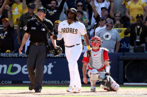 SAN DIEGO, CALIFORNIA – OCTOBER 19: Josh Bell #24 of the San Diego Padres (Photo by Denis Poroy/Getty Images)