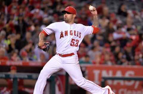 Hector Santiago helps keep the Angels in the game Thursday night before Albert Pujols wins it in ninth. Mandatory Credit: Kirby Lee-USA TODAY Sports