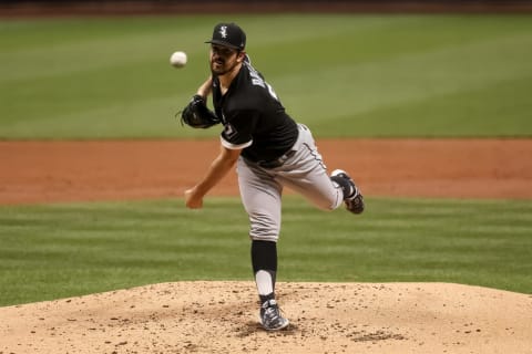 MILWAUKEE, WISCONSIN – AUGUST 03: Carlos Rodon #55 of the Chicago White Sox pitches in the second inning against the Milwaukee Brewers at Miller Park on August 03, 2020 in Milwaukee, Wisconsin. (Photo by Dylan Buell/Getty Images)