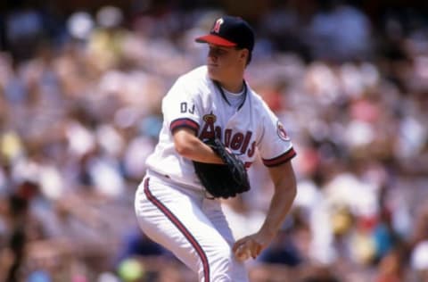 ANAHEIM, CA – MAY 31: Pitcher Jim Abbott #25 of the California Angels readies to throw a pitch during an MLB game against the Cleveland Indians on May 31, 1992 at Anaheim Stadium in Anaheim, California. (Photo by Stephen Dunn/Getty Images)