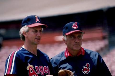 1986: Pitchers Don Sutton and Phil Niekro are honored for being 300 game winners. Mandatory Credit: Stephen Dunn /Allsport