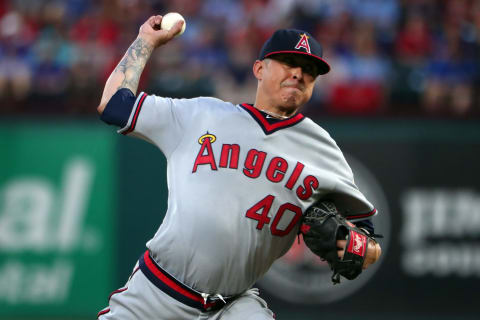 ARLINGTON, TX – JULY 08: Jesse Chavez #40 of the Los Angeles Angels pitches against the Texas Rangers in the bottom of the first inning at Globe Life Park in Arlington on July 8, 2017 in Arlington, Texas. (Photo by Tom Pennington/Getty Images)