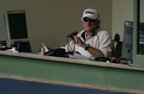 MILWAUKEE – JUNE 6: Broadcaster Bob Uecker announces a game between the Chicago Cubs and the Milwaukee Brewers on June 6, 2007 at Miller Park in Milwaukee, Wisconsin. The Cubs defeated the Brewers 6-2. (Photo by Jonathan Daniel/Getty Images)