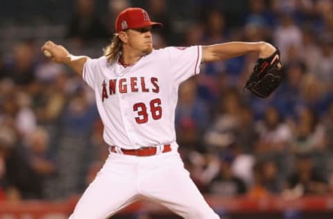 ANAHEIM, CALIFORNIA – SEPTEMBER 16: Jered Weaver #36 of the Los Angeles Angels of Anaheim throws a pitch in the first inning against the Toronto Blue Jays at Angel Stadium of Anaheim on September 16, 2016 in Anaheim, California. (Photo by Stephen Dunn/Getty Images)