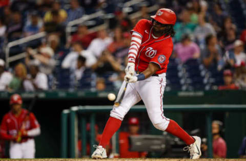 WASHINGTON, DC – JULY 13: Josh Bell #19 of the Washington Nationals at bat against the Seattle Mariners during the eighth inning of game two of a doubleheader at Nationals Park on July 13, 2022 in Washington, DC. (Photo by Scott Taetsch/Getty Images)