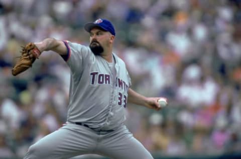 3 Jul 2000: Pitcher David Wells #33 of Toronto Blue Jays pitching the ball during the game against the Baltimore Orioles at Camden Yards in Baltimore, Maryland. The Blue Jays defeated the Orioles 9-4.Mandatory Credit: Ezra O. Shaw /Allsport